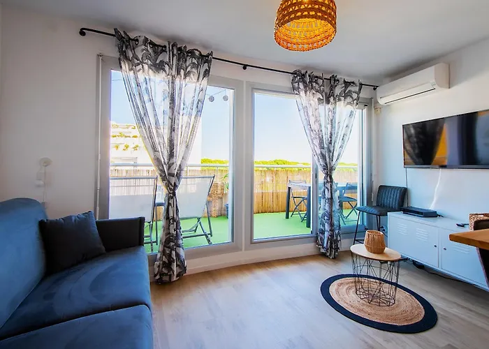 Apartman T2 - Terrasse - 3 Min A Pieds Des Plages- Parking Privee - Clim - Wifi - 4 Pax La Grande-Motte