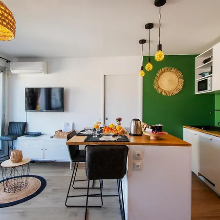 Le Navigateur A 2 Pas Des Plages - Parking - Wifi - Ideal Pour Vos Escapades * La Grande Motte