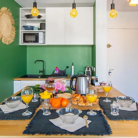 T2 - Terrasse - 3 Min A Pieds Des Plages- Parking Privee - Clim - Wifi - 4 Pax * Ла-Гранд-Мот